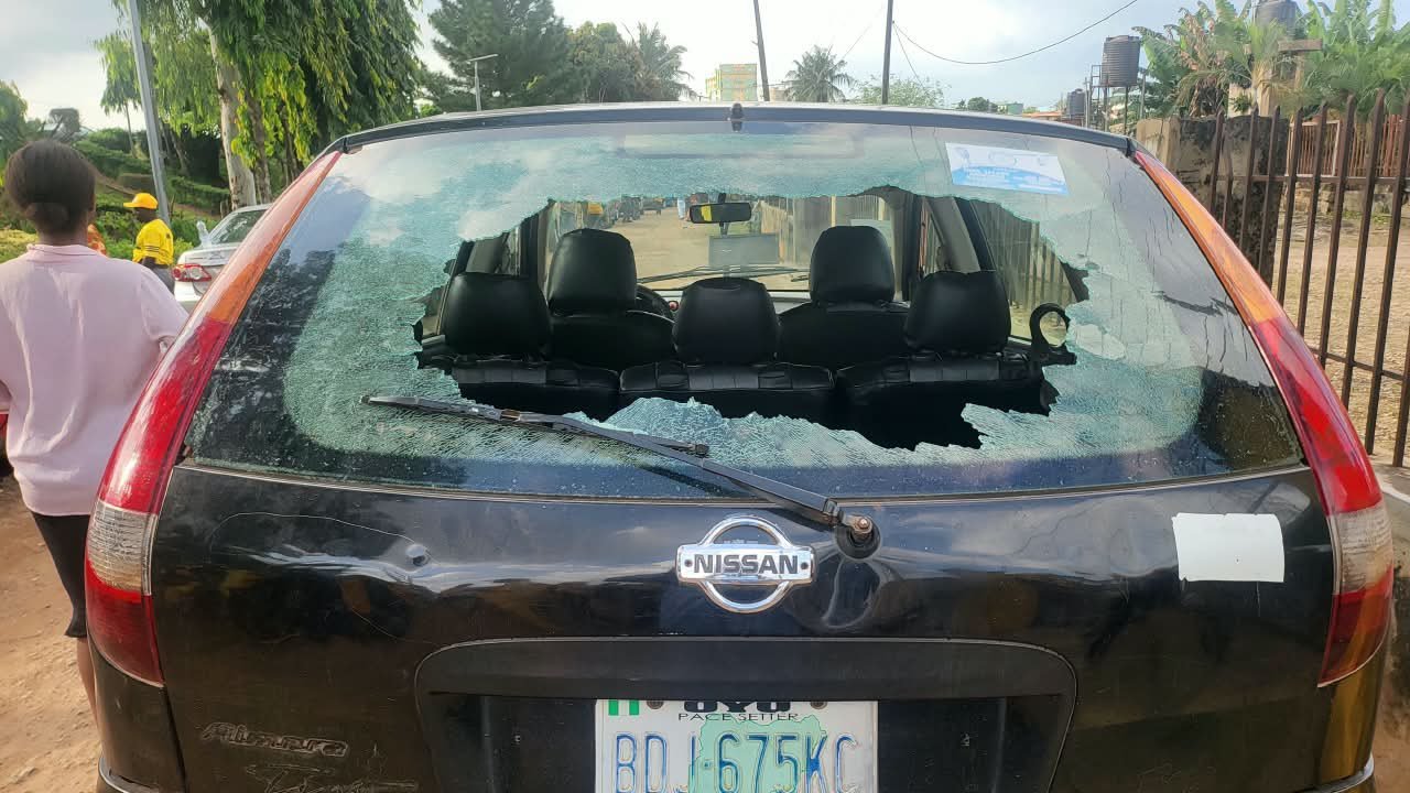 One Killed As Hoodlums Attack Crowd Welcoming Oriyomi Hamzat in Ibadan, Police Launch Investigation